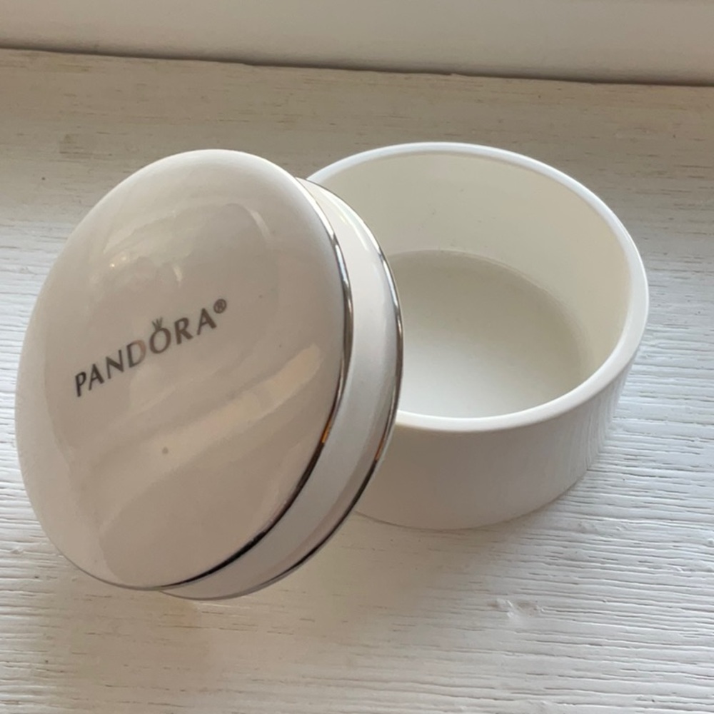Authentic Pandora Ceramic White & Silver Trim Jewelry Trinket Box - Picture 2 of 3